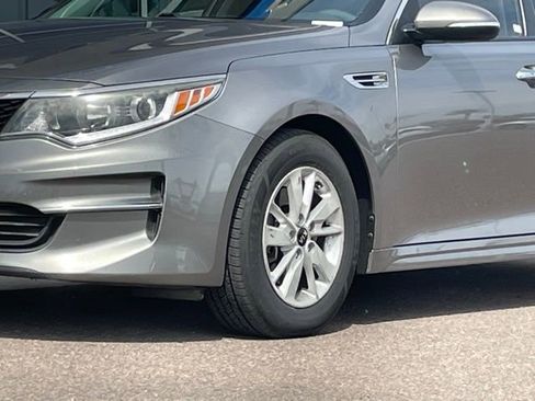 Used 2018 Kia Optima LX image 20