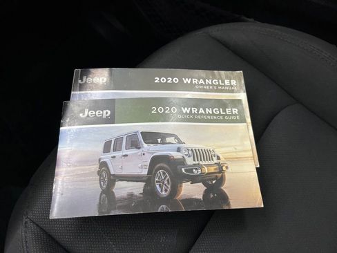 Used 2020 Jeep Wrangler Unlimited Sahara AWD/4WD image 40