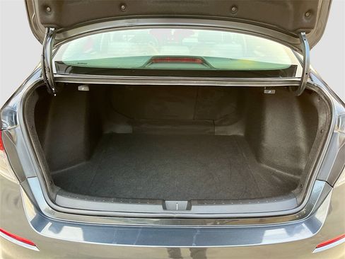 Used 2024 Honda Civic EX image 25