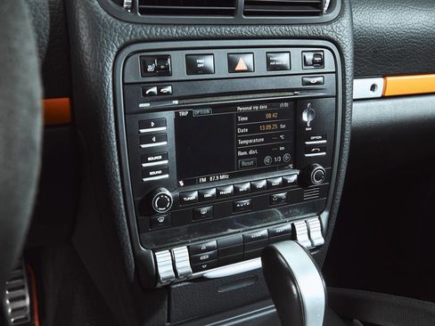 Used 2010 Porsche Cayenne S Transsyberia image 13