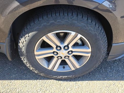 Used 2016 Chevrolet Traverse LT AWD/4WD image 9