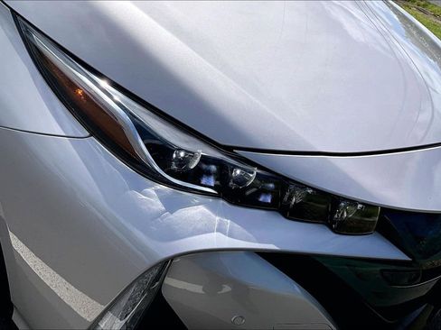 Used 2018 Toyota Prius Prime Plus FWD image 31