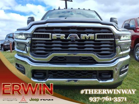 New 2026 RAM 2500 Tradesman image 2