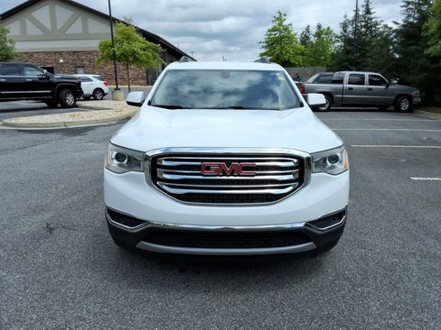 Used 2019 GMC Acadia SLT w/ LPO, Cargo Package FWD image 2