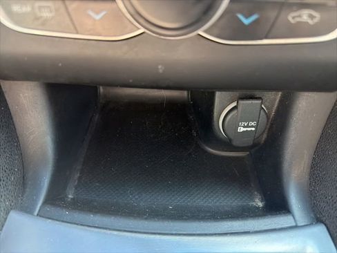 Used 2019 Dodge Charger SXT w/ Leather Interior Group image 31