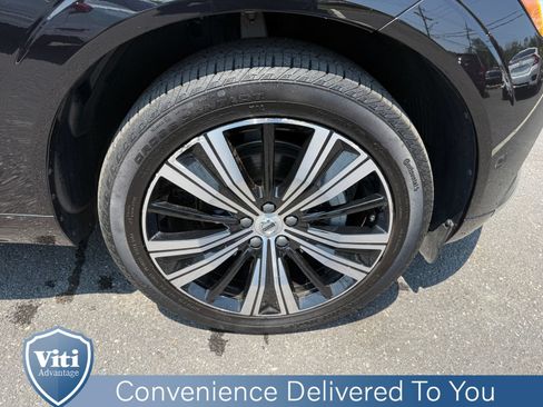 Certified 2023 Volvo XC60 B5 Plus w/ Climate Package AWD/4WD image 15