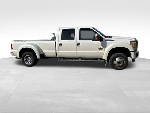 Used 2014 Ford F450 Platinum AWD/4WD image 5