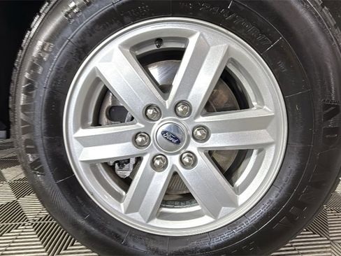 Used 2023 Ford F150 XLT image 36