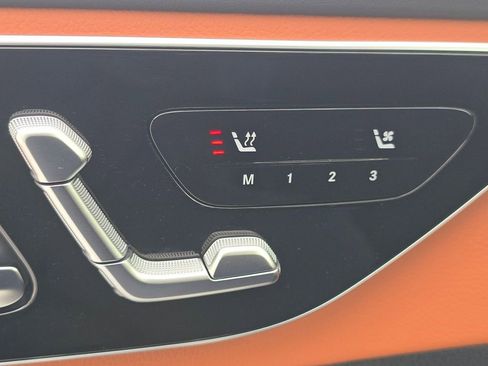 Certified 2025 Mercedes-Benz C 300 4MATIC Sedan image 7