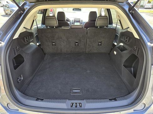 Used 2021 Ford Edge SEL image 15