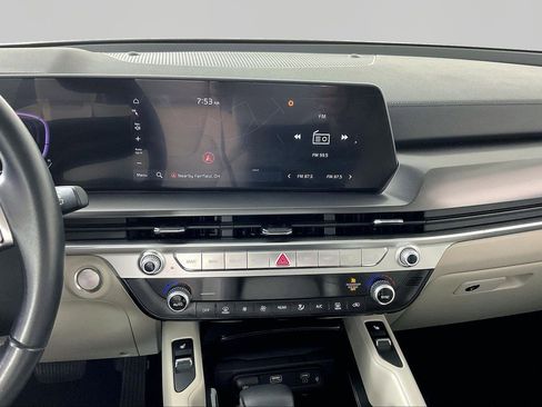 Certified 2023 Kia Telluride S w/ S Sunroof Package FWD image 11