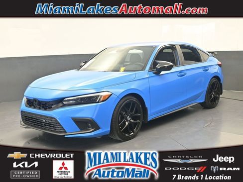 Used 2023 Honda Civic Sport image 1