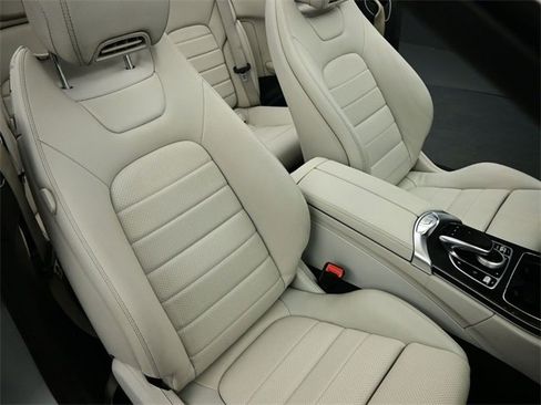 Used 2018 Mercedes-Benz C 300 Cabriolet image 21