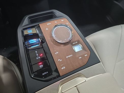 Certified 2024 BMW iX M60 AWD/4WD image 16