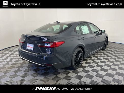 New 2026 Toyota Camry SE image 5