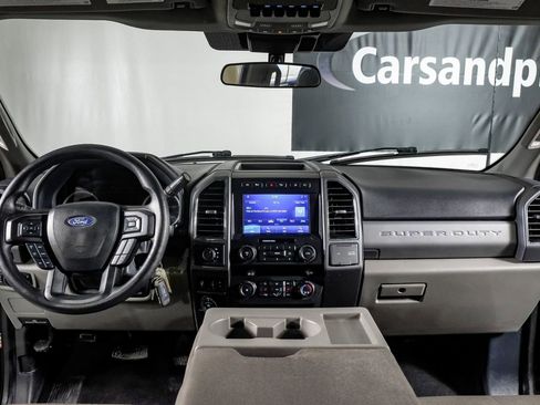 Used 2022 Ford F350 XLT w/ XLT Premium Package image 14