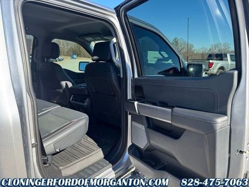 Used 2023 Ford F150 Lariat w/ Trailer Tow Package image 18