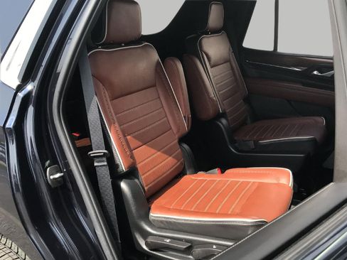 Certified 2023 GMC Yukon Denali Ultimate AWD/4WD image 19