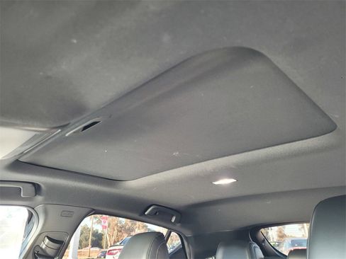 Used 2023 MAZDA MAZDA3 s image 12