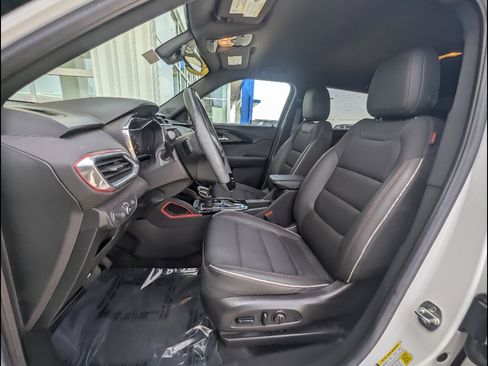 Used 2022 Chevrolet TrailBlazer RS AWD/4WD image 18