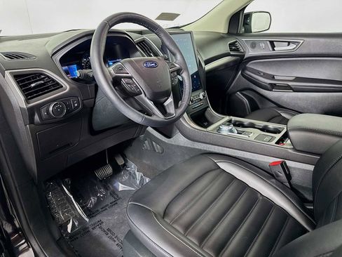 Used 2022 Ford Edge SEL w/ Convenience Package image 18