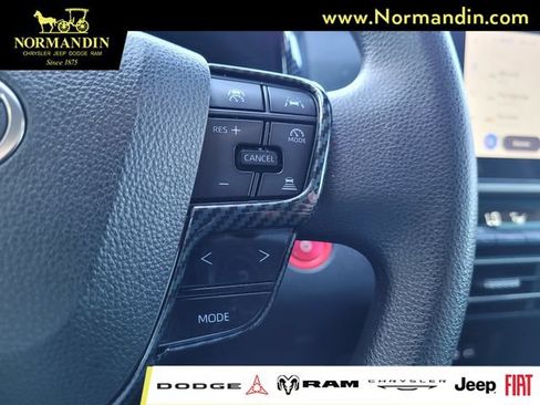 Used 2025 Toyota Camry LE FWD image 14