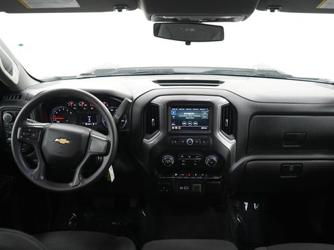 Used 2022 Chevrolet Silverado 2500 Custom w/ Gooseneck/5TH Wheel Package AWD/4WD image 16
