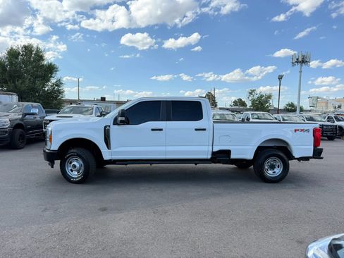 Used 2023 Ford F250 XL w/ XL Off-Road Package AWD/4WD image 3