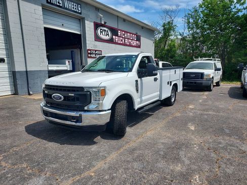 Used 2020 Ford F250 XL w/ Power Equipment Group RWD image 5