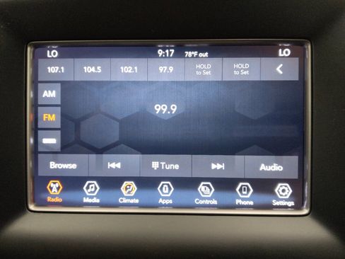 Used 2021 Jeep Grand Cherokee Laredo RWD image 25