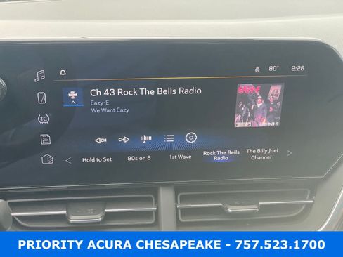 Used 2025 Chevrolet Trax LT FWD image 16