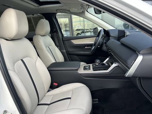 Used 2025 MAZDA CX-90 3.3 Turbo w/ Preferred Package image 28