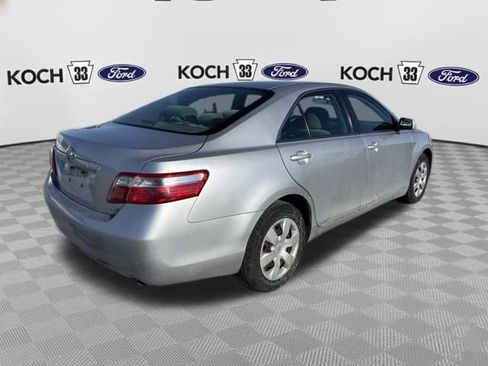 Used 2009 Toyota Camry LE image 7