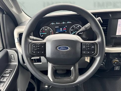 Used 2025 Ford F350 XLT AWD/4WD image 13