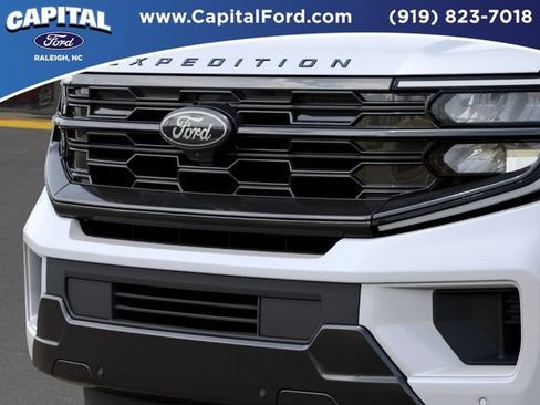 New 2027 Ford Expedition Max Platinum w/ Stealth Performance Package AWD/4WD image 17
