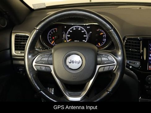 Used 2021 Jeep Grand Cherokee Laredo X image 7