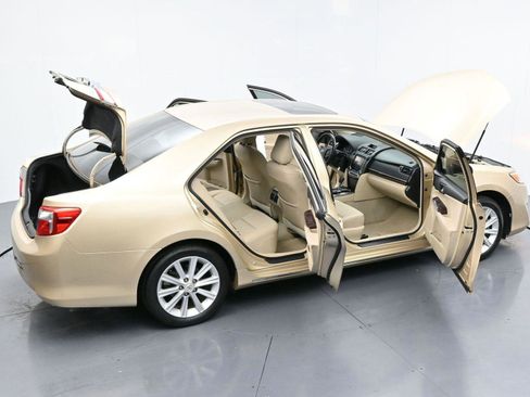 Used 2012 Toyota Camry XLE image 37