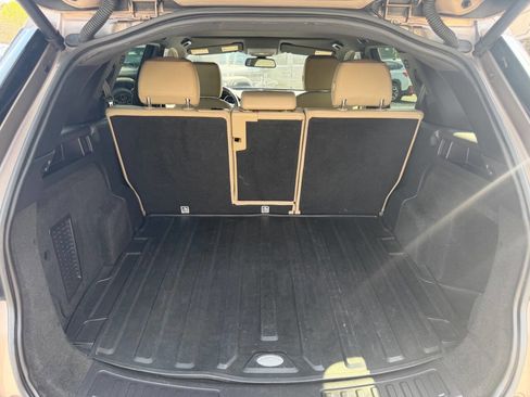 Used 2016 Land Rover Discovery Sport HSE image 22