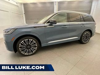 Used 2025 Lincoln Aviator Black Label AWD/4WD video 1