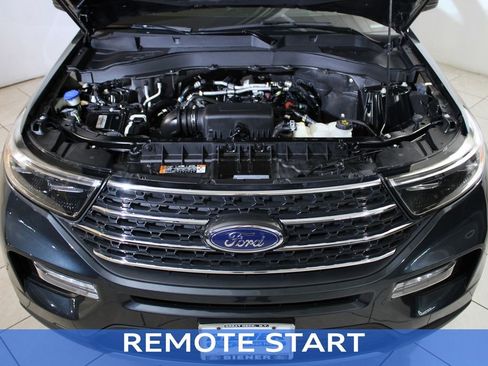 Certified 2022 Ford Explorer XLT w/ Equipment Group 202A image 16
