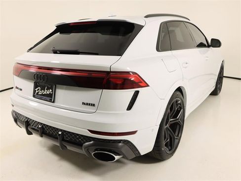 Used 2025 Audi RS Q8 performance image 5