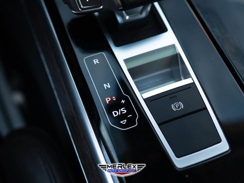 Used 2021 Audi A8 L 4.0T w/ Interior Protection Package image 36