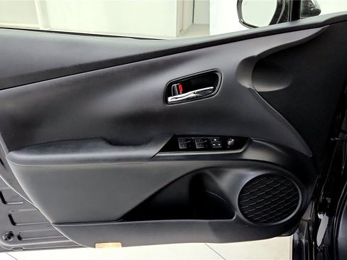 Certified 2019 Toyota Prius LE image 22