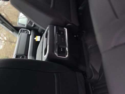 New 2026 GMC Sierra 1500 Elevation w/ Elevation Premium Package image 7