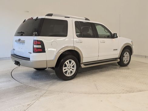 Used 2006 Ford Explorer Eddie Bauer image 7
