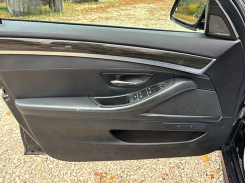 Used 2016 BMW 550i xDrive Sedan image 23
