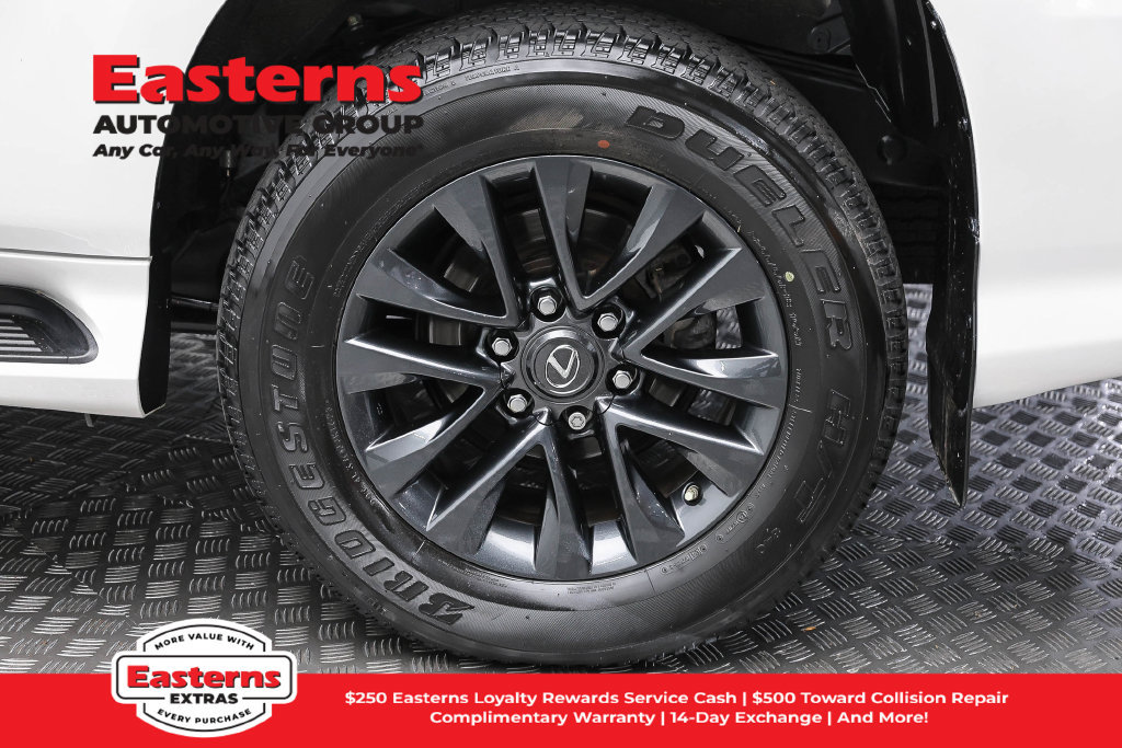 Used 2023 Lexus GX 460 Premium w/ Premium Plus Package AWD/4WD image 9