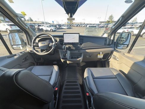 New 2026 Ford Transit 250 148 Medium Roof w/ Load Area Protection Package image 17