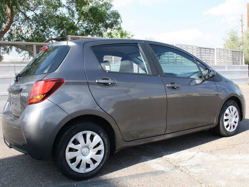 Used 2015 Toyota Yaris L FWD image 4