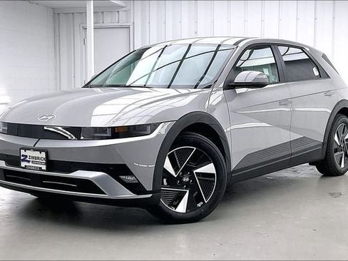 New 2026 Hyundai Ioniq 5 SEL AWD/4WD image 2